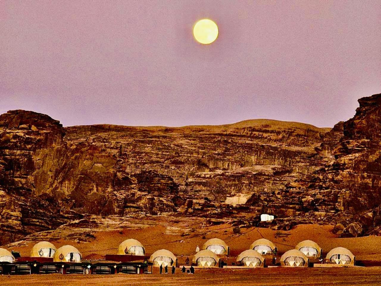 Nael Bedouin Luxury Camp Wadi Rum Eksteriør bilde