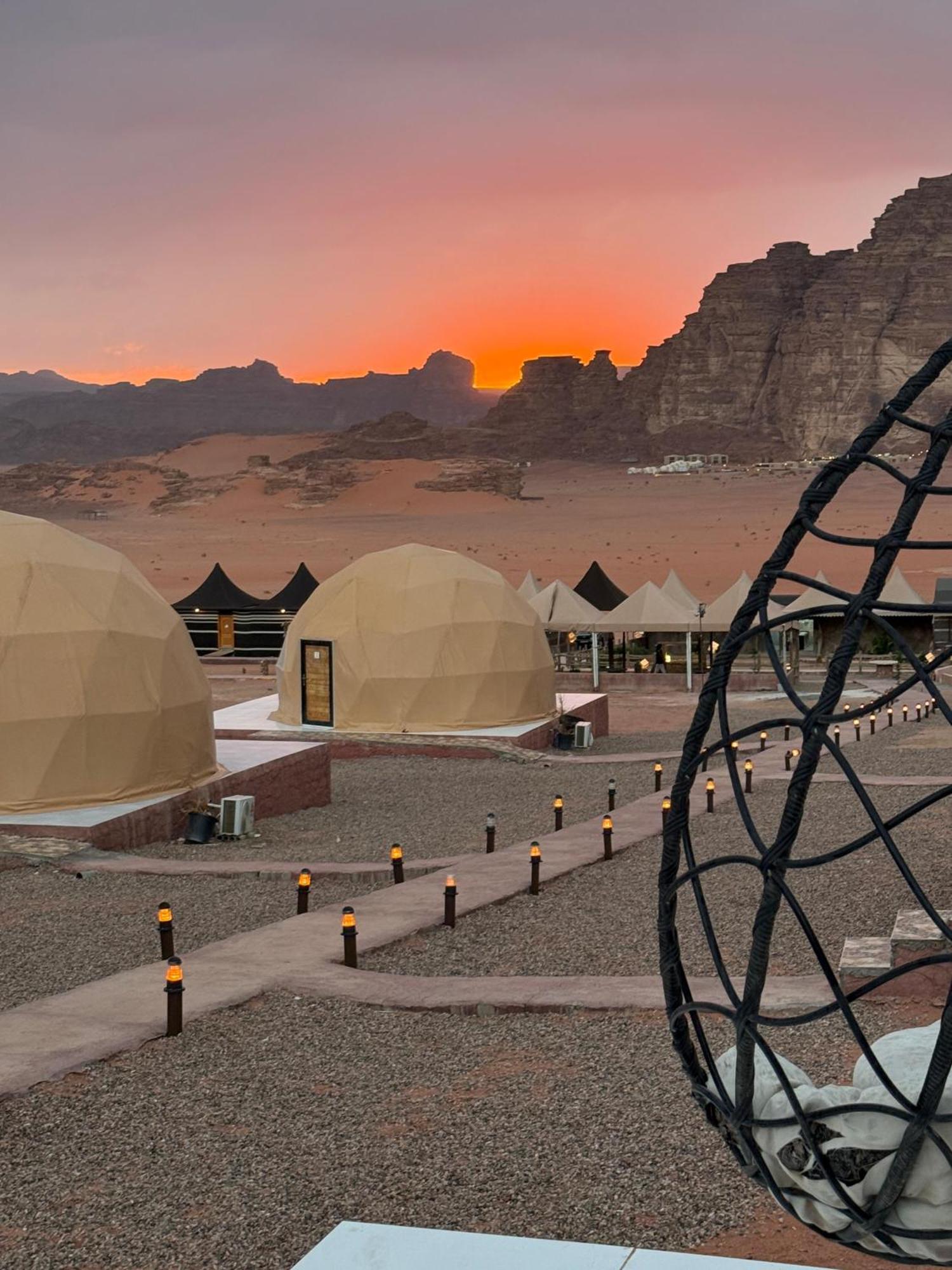 Nael Bedouin Luxury Camp Wadi Rum Eksteriør bilde